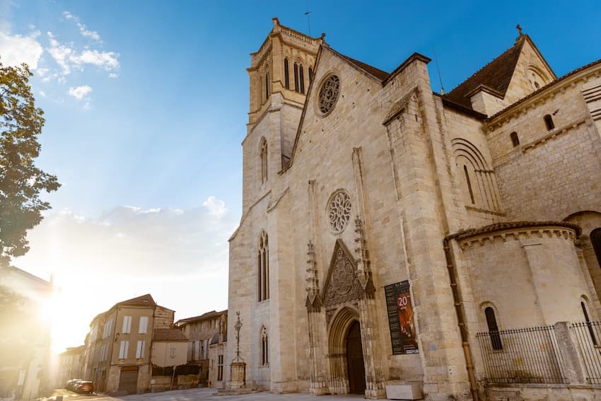 AGEN centre ville Formations Anglais, Espagnol à Agen